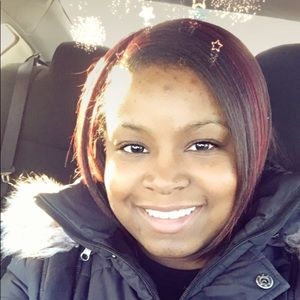 Meet your Posher, Victoria